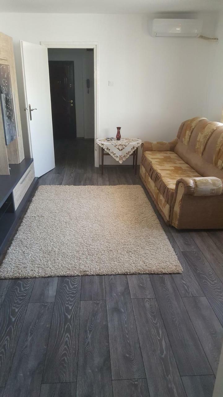 Apartament Victory Apartman Orsova Kültér fotó