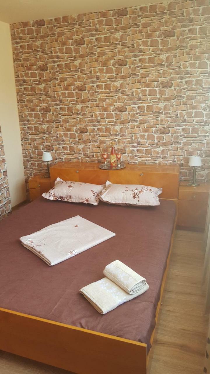 Apartament Victory Apartman Orsova Kültér fotó